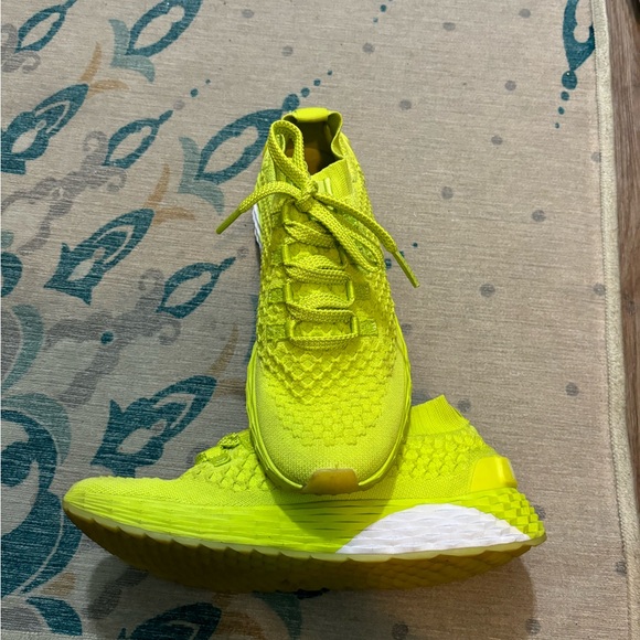 Neon nobull running shoes - Picture 4 of 5